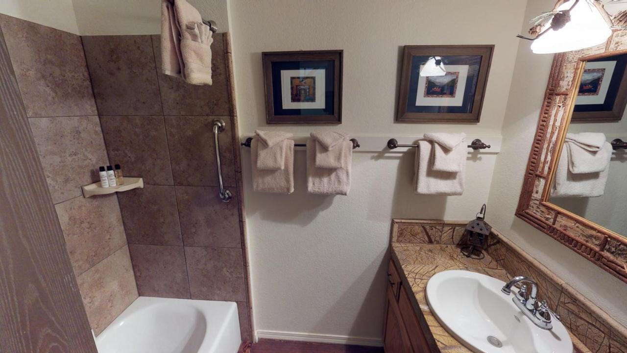 Claim Jumper 8 Townhouse With High Speed Wifi Apartment Red River Exterior photo