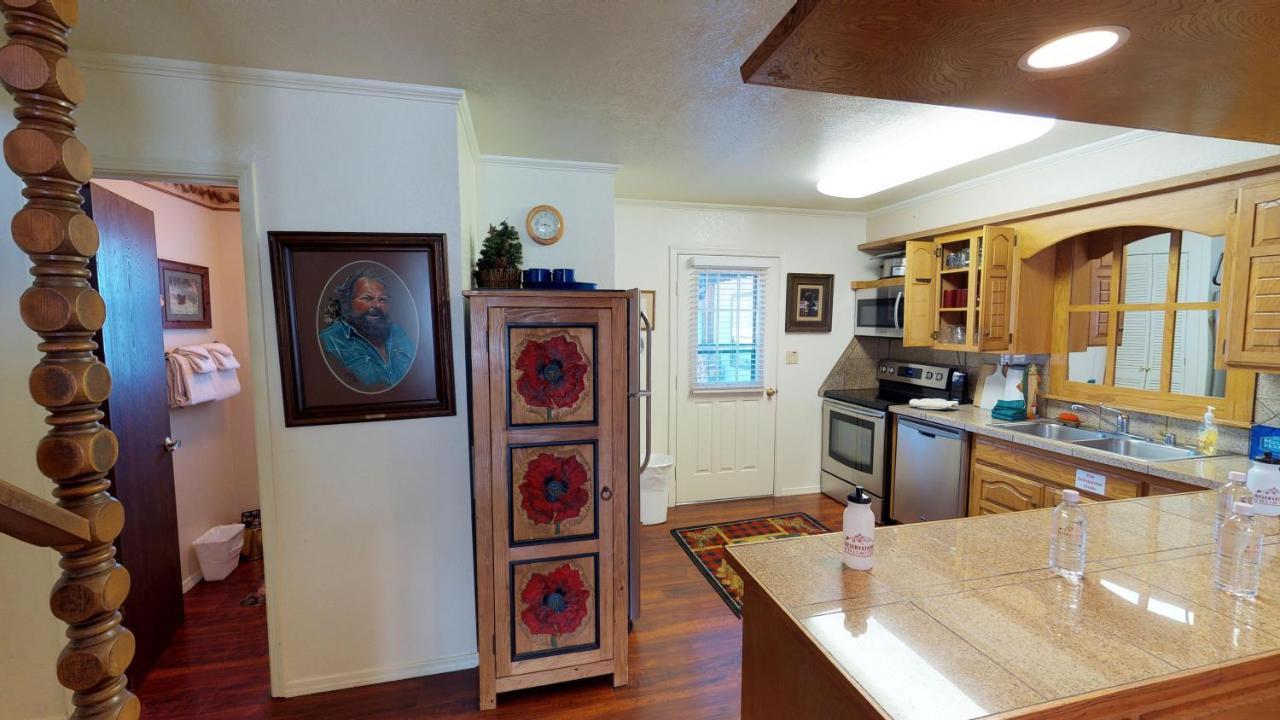 Claim Jumper 8 Townhouse With High Speed Wifi Apartment Red River Exterior photo