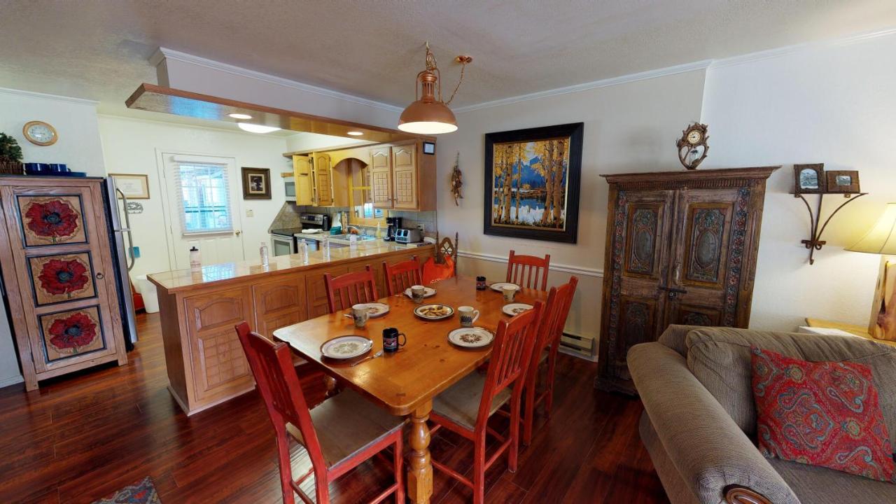 Claim Jumper 8 Townhouse With High Speed Wifi Apartment Red River Exterior photo